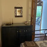 Holiday home Schicciolina *
